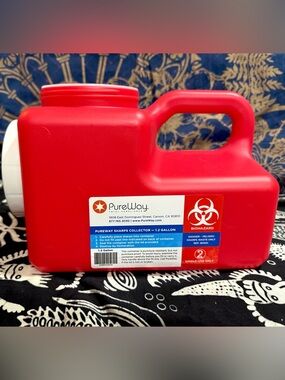 1.2 Gallon Red Sharps Container - Medical Disposal